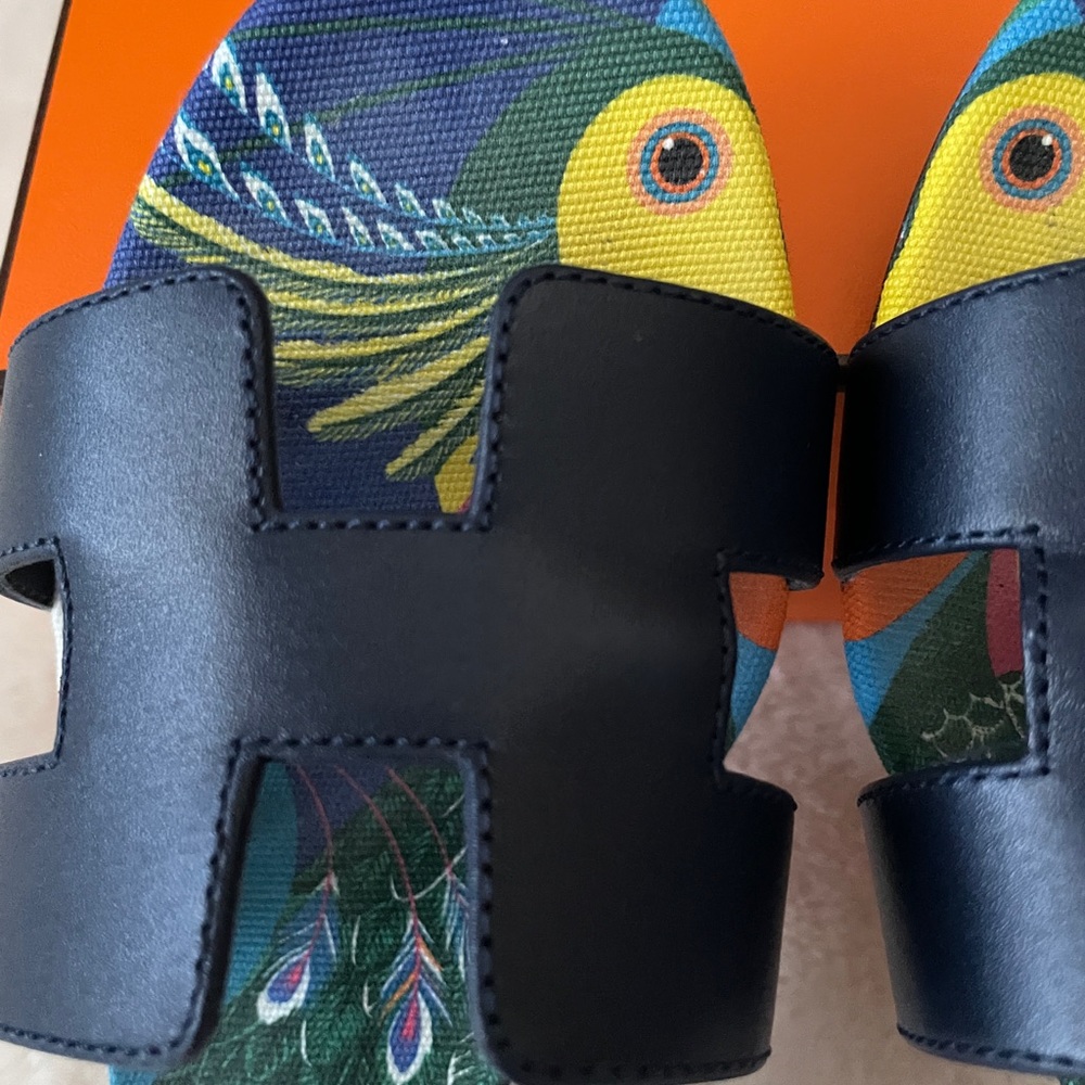 Hermes Oasis Sandals - Picture 5 of 7
